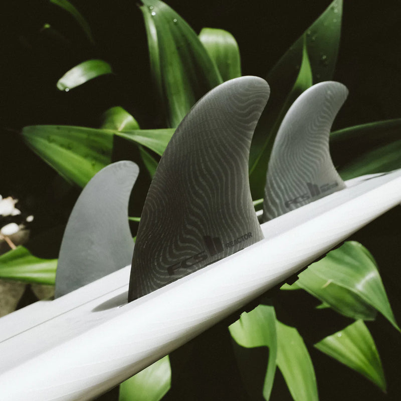 FCS II Reactor Neo Glass Tri Fins