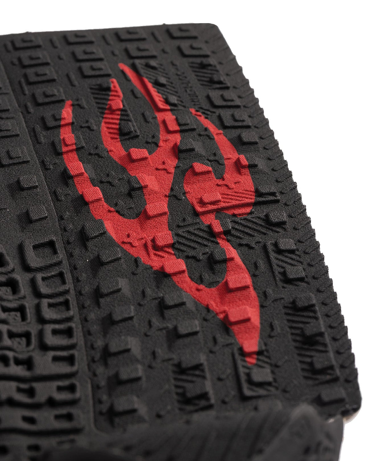 Creatures Proto 1.5 Pin Tail Signature Traction Griffin Colapinto Black Red Flames
