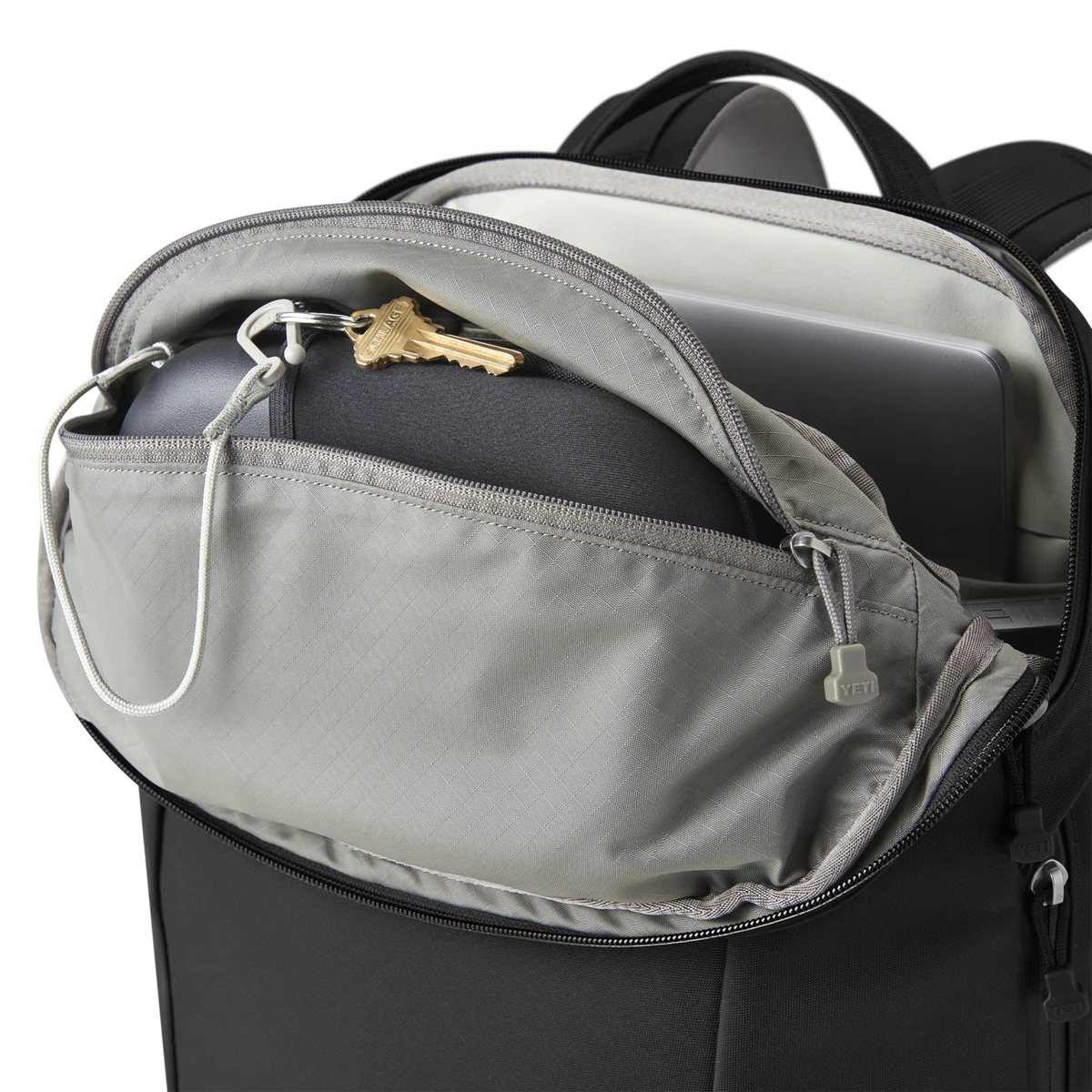 Yeti Crossroads Backpack 22L Black