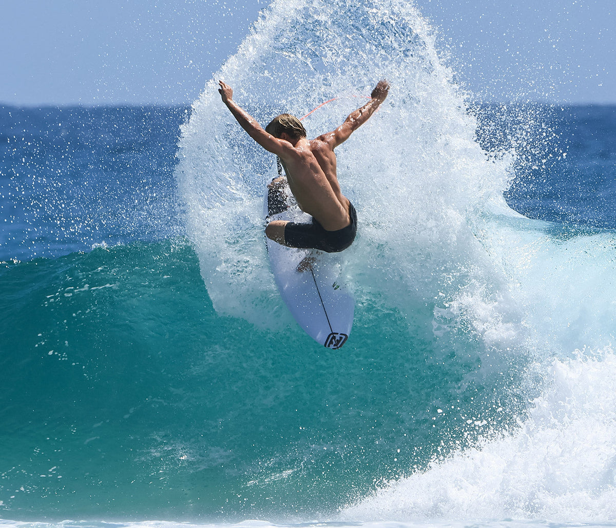 Futures Ethan Ewing Signature Fiberglass Thruster (L) in White/Red, detail