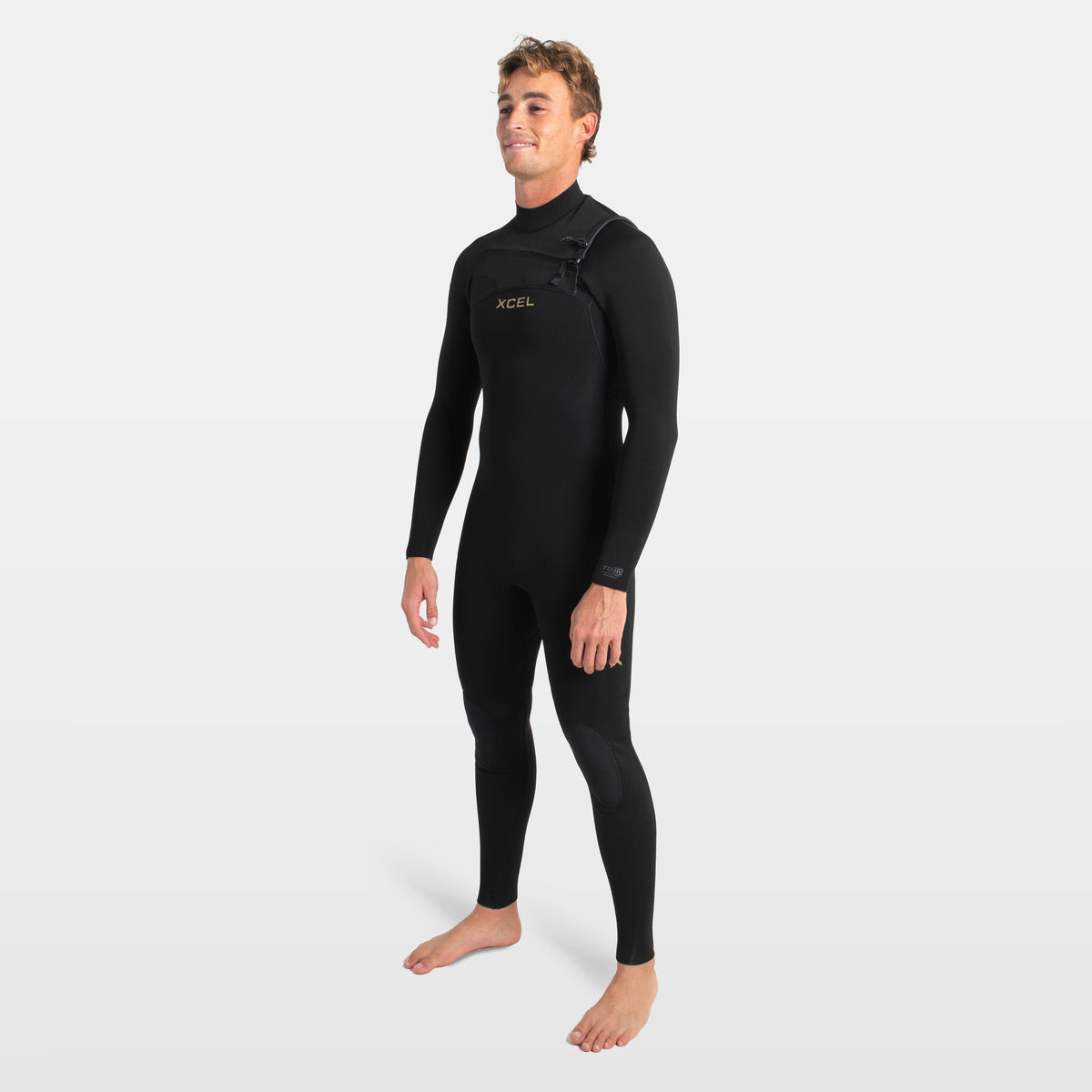 Xcel Mens Comp Long Sleeve Steamer 3/2mm in Black, model left side view