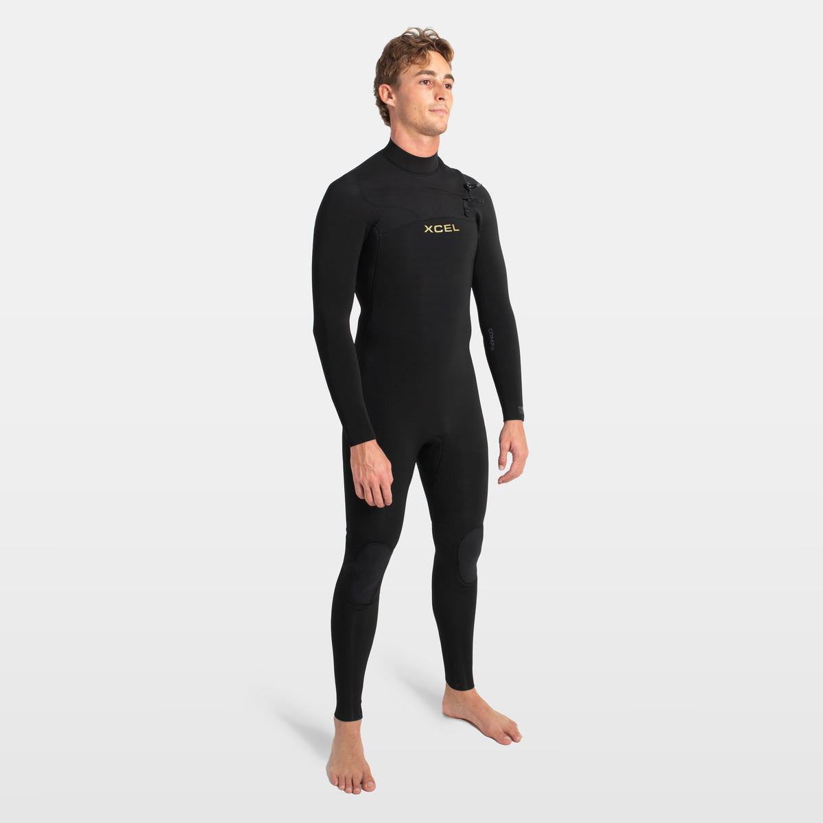 Xcel Mens Comp Long Sleeve Steamer 3/2mm in Black, model right side view