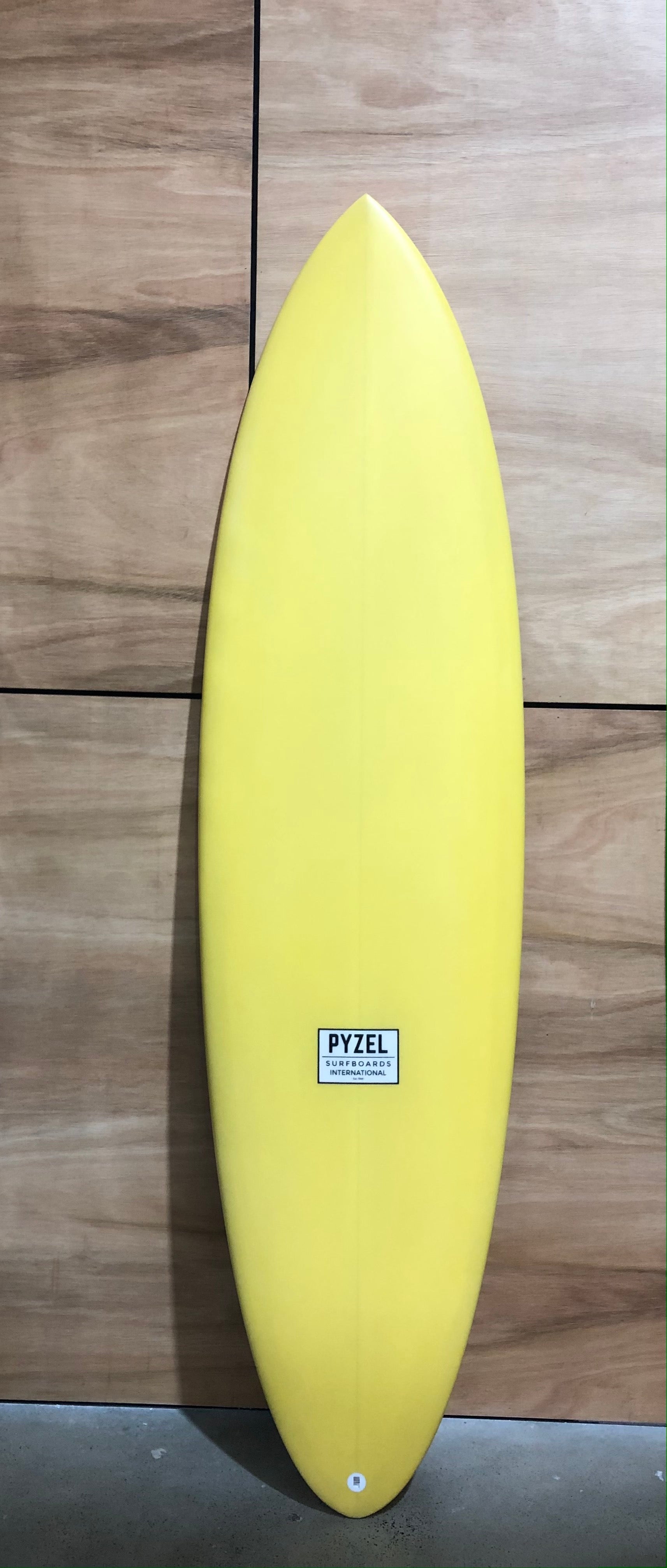 Pyzel MID LENGTH CRISIS - Board Store PyzelSurfboard  