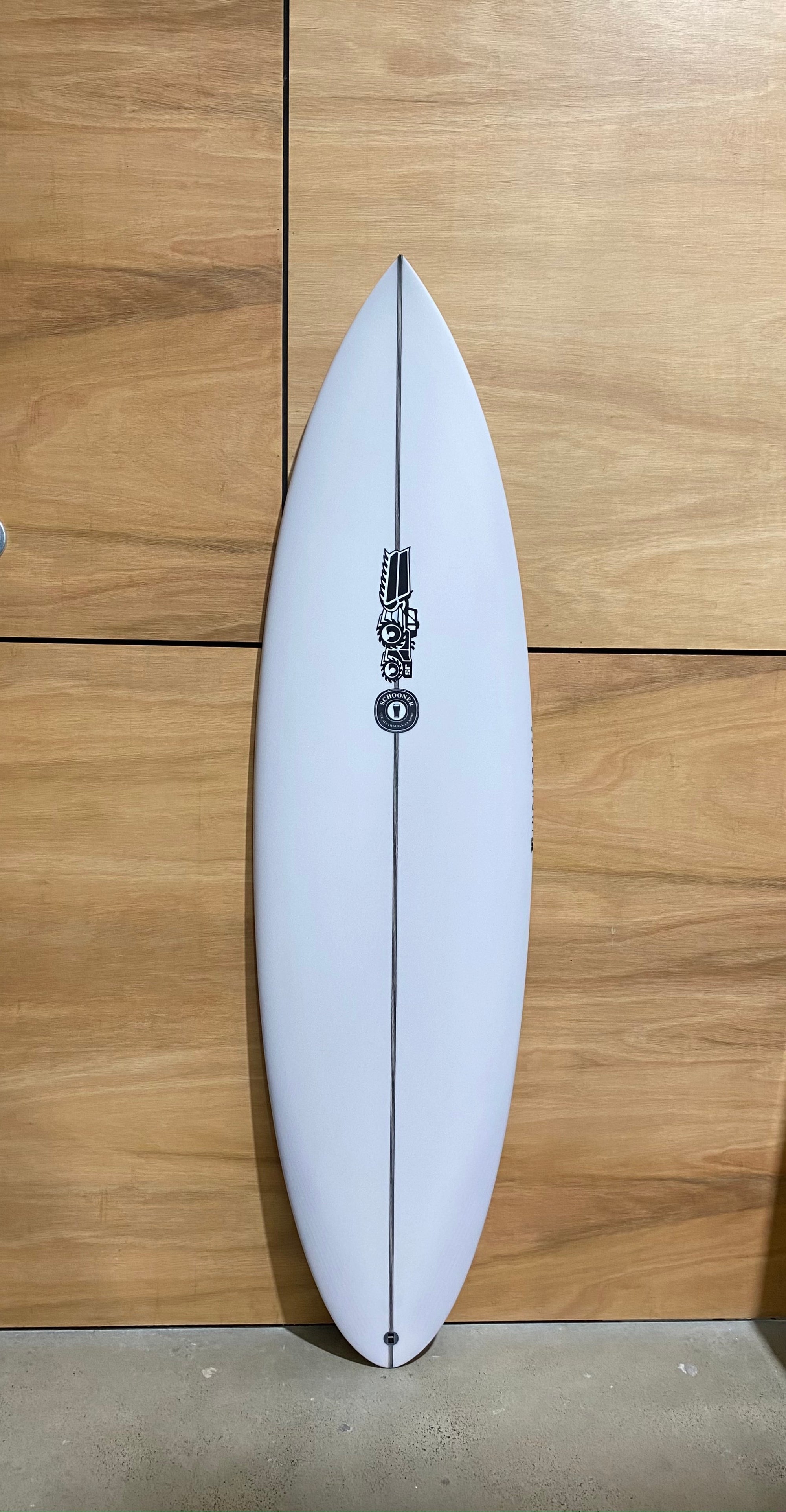 JS SCHOONER | Board Store